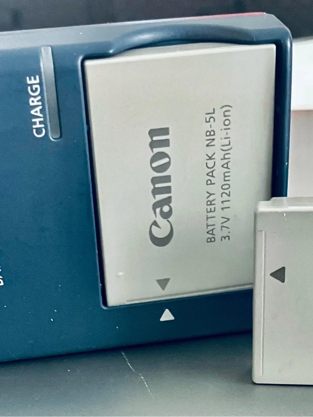 Canon SD790 IS Digital ELPH 10.0MP Cam – 2x Batteries & Charger – FULLY TESTED